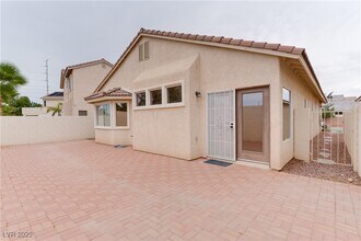 6412 N Starling Mesa St in North Las Vegas, NV - Building Photo - Building Photo