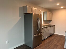 138 Erin Ct, Unit 138B in Nicollet, MN - Building Photo