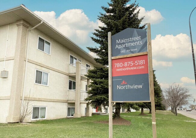 Mainstreet Apartments in Lloydminster, AB - Building Photo - Building Photo