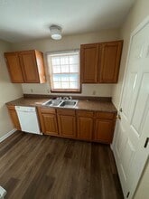 2105-2107 McCutchen Rd in Rolla, MO - Building Photo - Building Photo