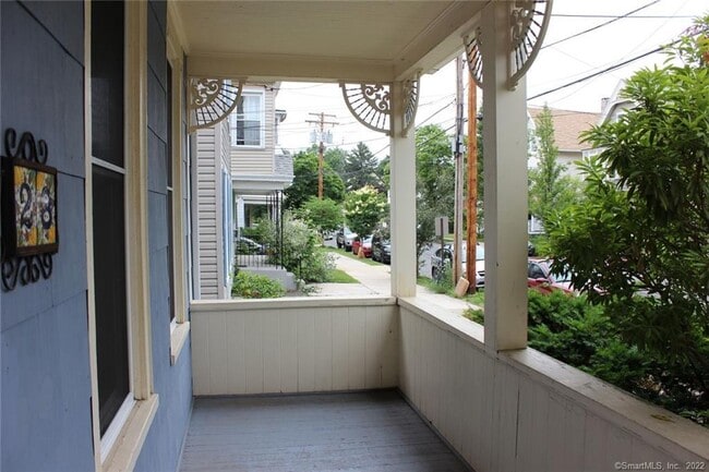 28 Cottage St in New Haven, CT - Building Photo - Building Photo