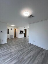 19920 SW 88th Pl in Cutler Bay, FL - Building Photo - Building Photo