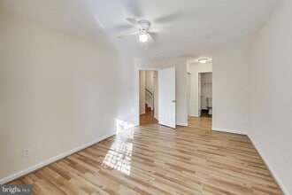 10408 Parthenon Ct in Bethesda, MD - Building Photo - Building Photo