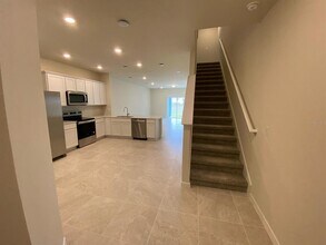 2518 Winsome Wy in Davenport, FL - Building Photo - Building Photo