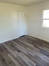 2134 White Ave in Klamath Falls, OR - Foto de edificio - Building Photo