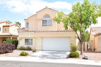 8048 Summer Moon Pl in Las Vegas, NV - Building Photo - Building Photo