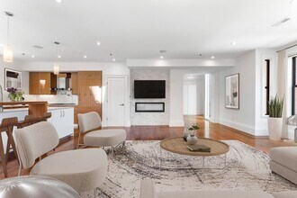 32 Rutland St in Boston, MA - Building Photo - Building Photo