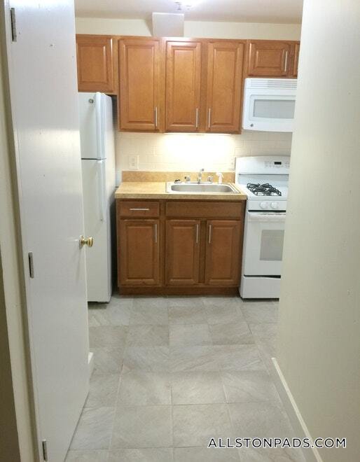 23 Brighton Ave in Boston, MA - Building Photo