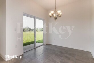214 Windsor Reserve Dr in Eagle Lake, FL - Building Photo - Building Photo