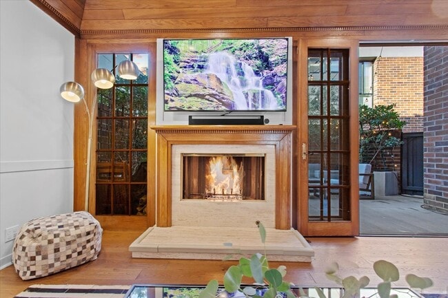 9311 Burton Way in Beverly Hills, CA - Building Photo - Building Photo