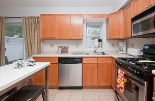 712 23rd St in Union City, NJ - Building Photo