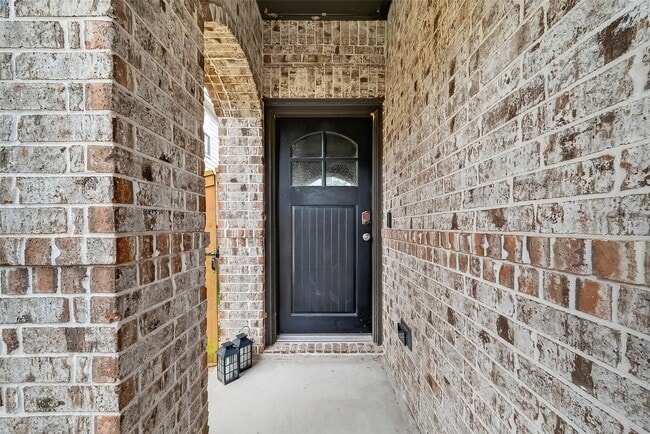 property at 12322 Upper Mar Dr