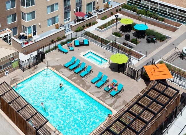 300 East 17th Apartments