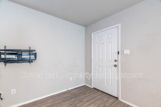 13730 Bucket Way in San Antonio, TX - Building Photo - Building Photo
