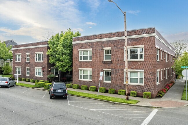 Beverly Court in Vancouver, WA - Building Photo - Building Photo