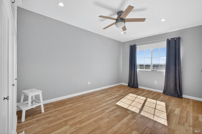 1567 Gretchen Ct in Rohnert Park, CA - Building Photo - Building Photo