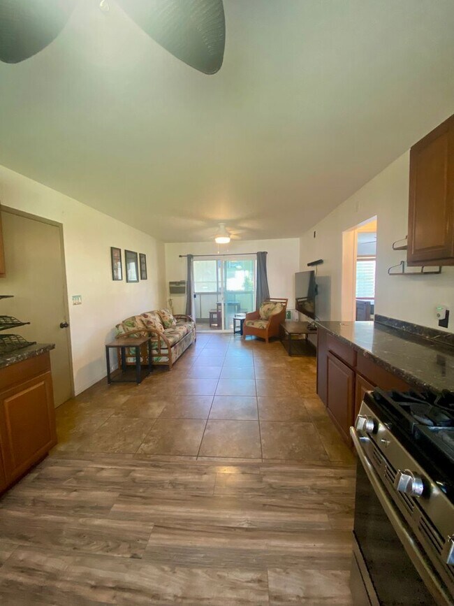 74-5618-5618 Palani Rd in Kailua Kona, HI - Building Photo - Building Photo