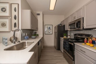 Woodbridge Villas in Sachse, TX - Foto de edificio - Building Photo