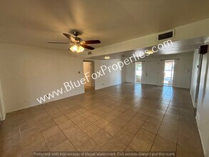 8255 E Koralee Pl in Tucson, AZ - Building Photo - Building Photo