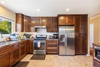 504 Cuesta Dr in San Luis Obispo, CA - Building Photo - Building Photo