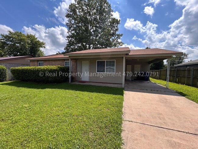 property at 8409 S 35th Terrace