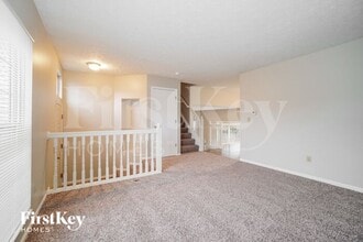 851 Spivey Ln in Galloway, OH - Building Photo - Building Photo
