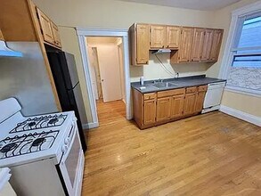 28 Fawndale Rd in Boston, MA - Building Photo - Building Photo