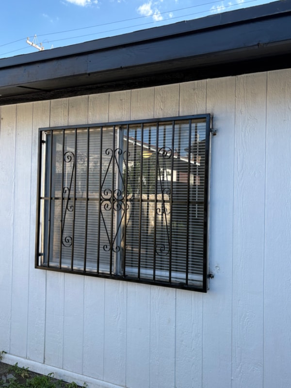 3428 Montana Ave in El Paso, TX - Building Photo - Building Photo