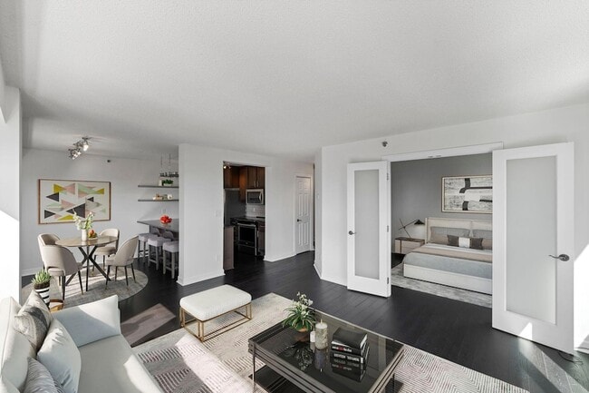 433 S 7th St in Minneapolis, MN - Building Photo - Building Photo