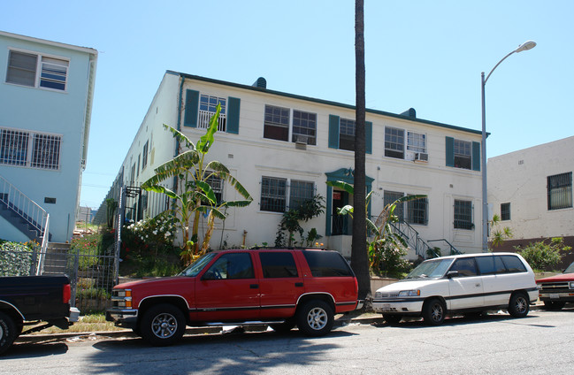 3276 Monette Pl in Los Angeles, CA - Building Photo - Building Photo