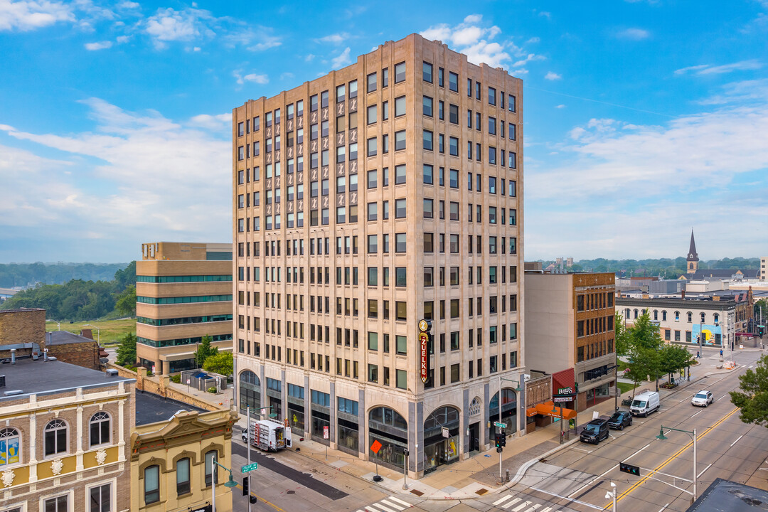 The Residences at Zuelke in Appleton, WI - Building Photo