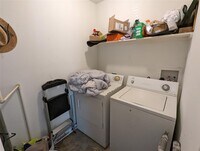 4604 Gunter St photo'