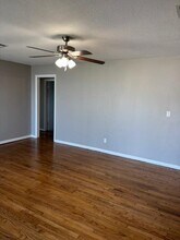 2120 SW 61st St in Oklahoma City, OK - Building Photo - Building Photo