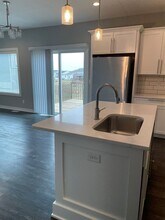 715 Napoli Ave in West Des Moines, IA - Building Photo - Building Photo