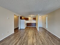 Eagle&#39;s Landing in Cheney, WA - Foto de edificio - Interior Photo