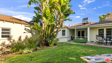 10575 Holman Ave in Los Angeles, CA - Building Photo - Building Photo