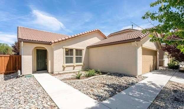 11620 Verazae Dr in Reno, NV - Building Photo - Building Photo