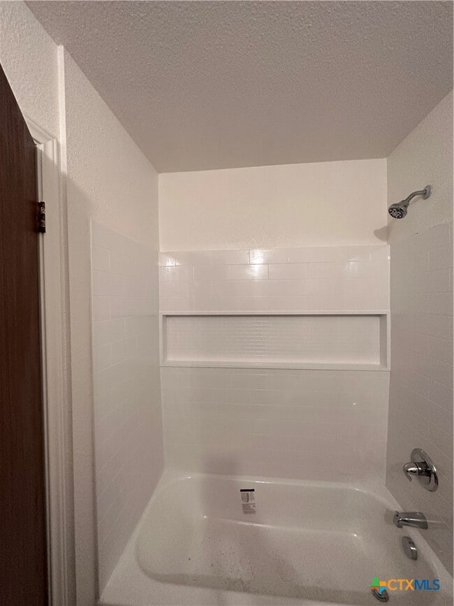 1417 Janet Ln