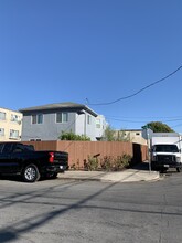 47 Hemlock Ave in Redwood City, CA - Building Photo - Building Photo