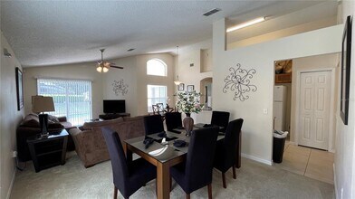 1327 Casterton Cir in Davenport, FL - Building Photo - Building Photo