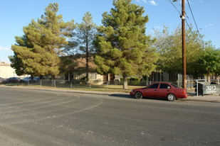 Crawford Street Apartments in North Las Vegas, NV - Building Photo - Building Photo