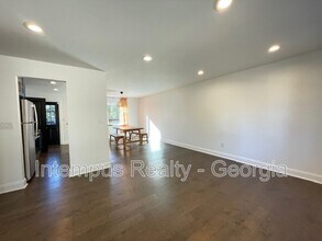 2867 Joyce Ave in Decatur, GA - Building Photo - Building Photo