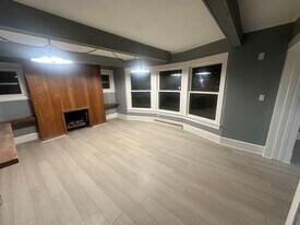 1728 S 7th St in Springfield, IL - Building Photo