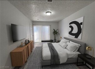 740 N 11th St in Las Vegas, NV - Building Photo - Building Photo