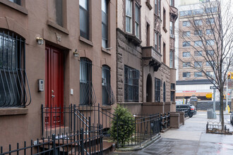 125 De Kalb Ave in New York, NY - Building Photo - Building Photo