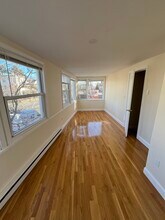 2572 Massachusetts Ave in Cambridge, MA - Building Photo - Building Photo