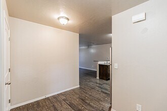 2141 Buena Vida Ln in Edmond, OK - Building Photo - Building Photo