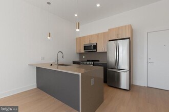 1731 Tilghman St in Philadelphia, PA - Building Photo - Building Photo