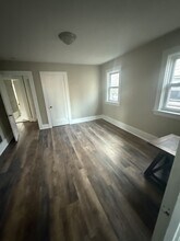 2900 Clermont Ave in Pittsburgh, PA - Building Photo - Building Photo