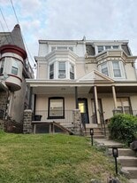 5211 Ridge Ave in Philadelphia, PA - Building Photo